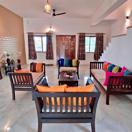 Ekostay- Nest Villa Карджат Экстерьер фото