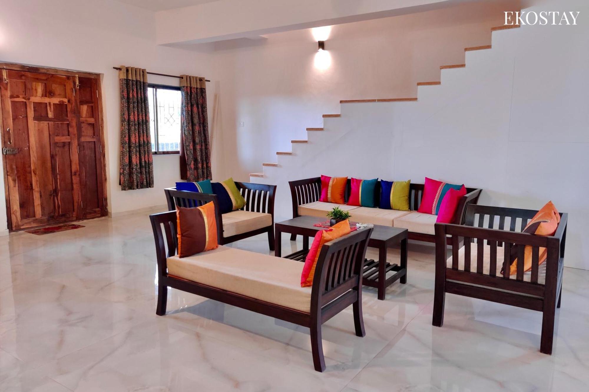 Ekostay- Nest Villa Карджат Экстерьер фото