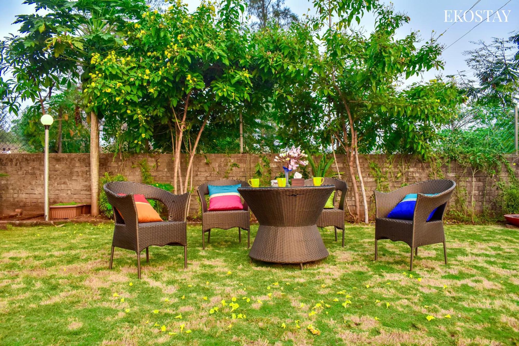 Ekostay- Nest Villa Карджат Экстерьер фото