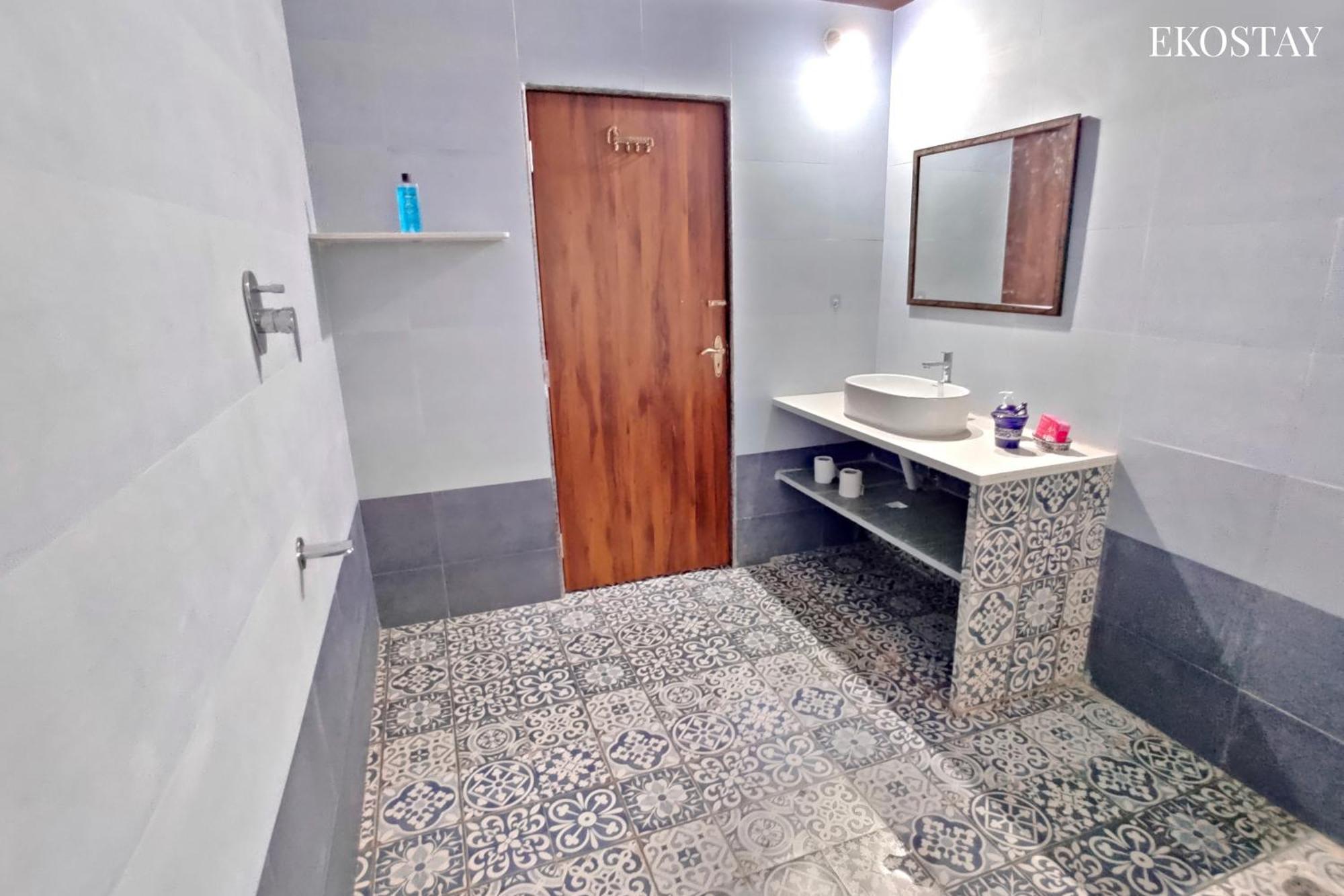 Ekostay- Nest Villa Карджат Экстерьер фото
